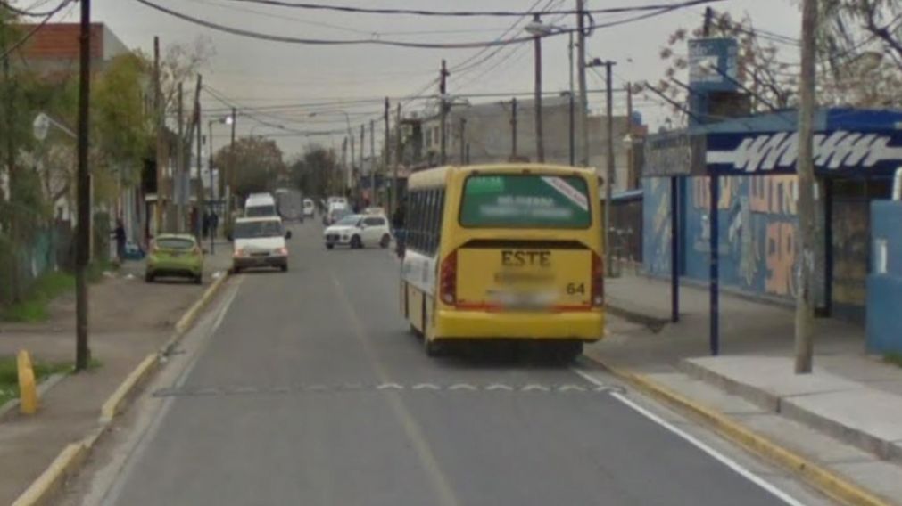Acá, en este vecindario, se produjo la fatal tentativa de asalto.