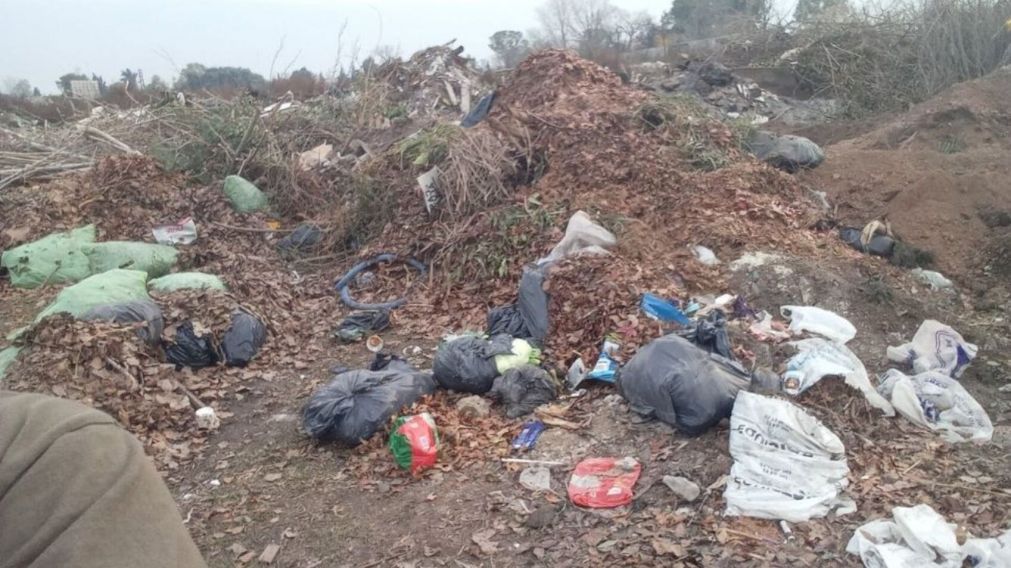 El basural a cielo abierto en la Campanilla, eje de los reclamos de un grupo de vecinos ante las autoridades municipales.