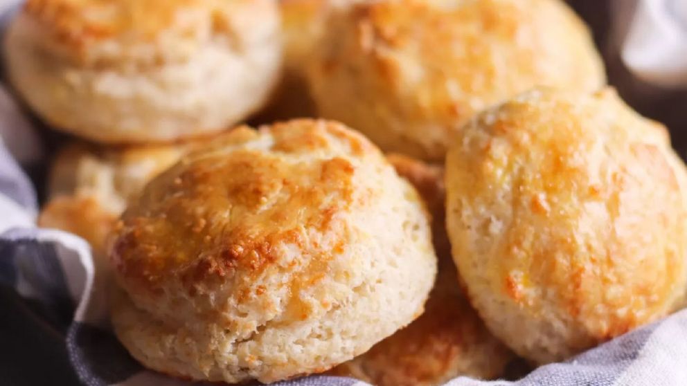 Receta para el "team salado": galletitas de queso muy fáciles de hacer e ideales para el mate.
