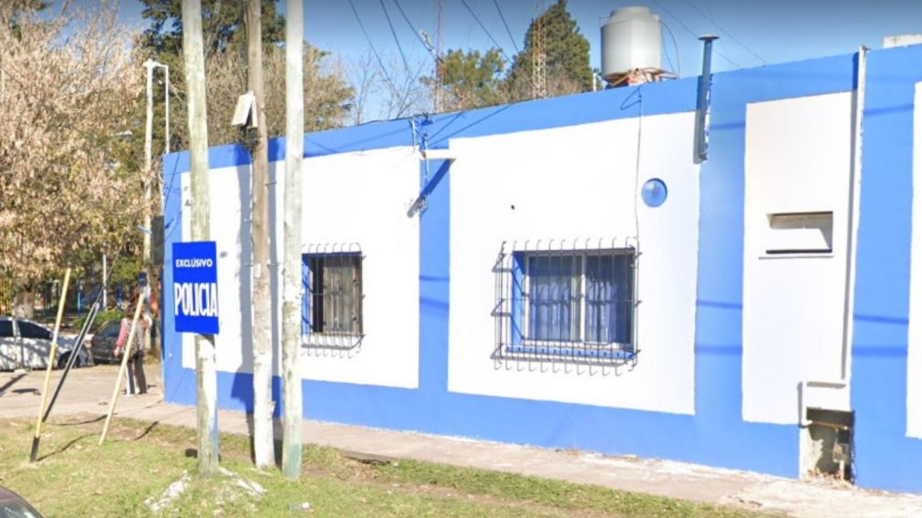 Miembros de esta seccional procuran localizar al sospechoso.