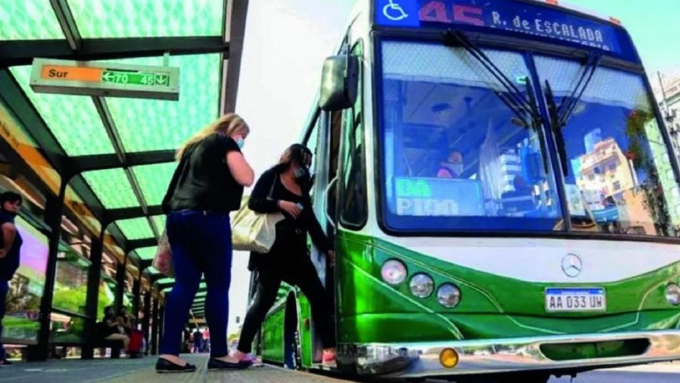¿Se viene otro paro de colectivos? Empresas de transporte provinciales se negaron a pagar el aumento de $1.000.000..