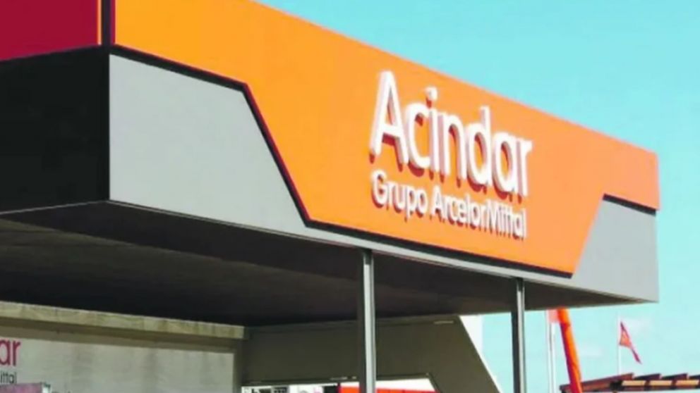 La crisis en Acindar no da tregua: implementará suspensiones en medio de una fuerte caída de la demanda