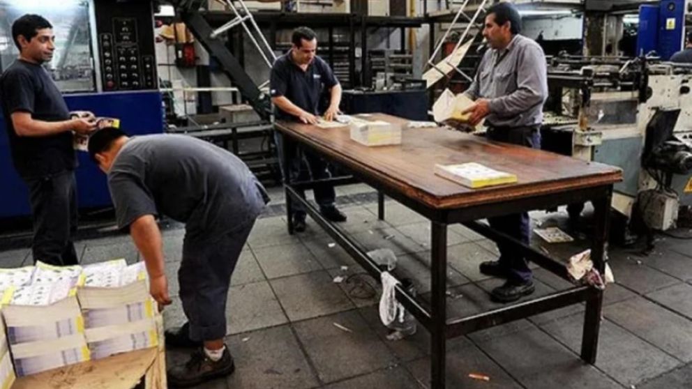 La capacidad industrial se derrumbó en enero último (Télam/Archivo).