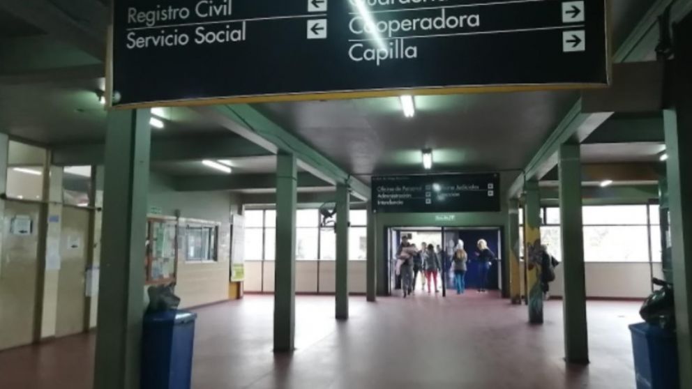 Ernesto Ramón Lemos, de 28 años, perdió la vida en el Hospital Paroissien, de Isidro Casanova (Imagen ilustrativa).