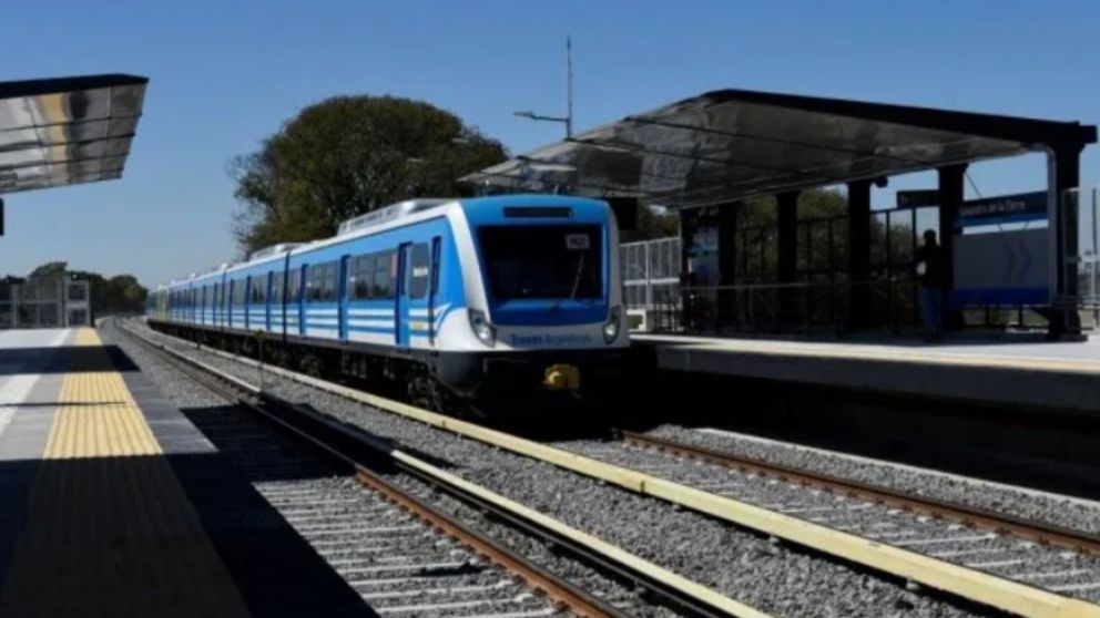 La Fraternidad anunció medida de fuerza para trenes.