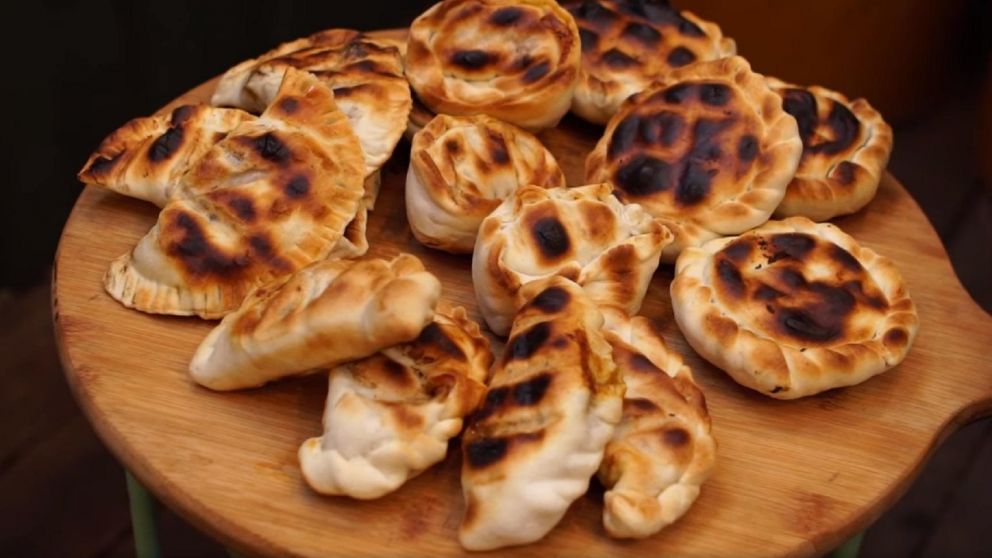 Receta de empanadas a la parrilla: una manera novedosa y sencilla de cocinarlas.