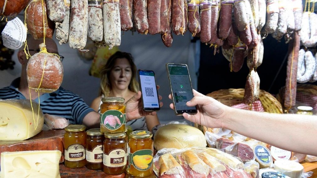 Cómo aprovechar el 40% de ahorro en mercados de Cuenta DNI para el Día del Padre.