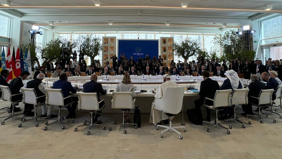 El Presidente Javier Milei participó de la Cumbre de Jefes de Estado en el G7 (X/Oficina del Presidente).
