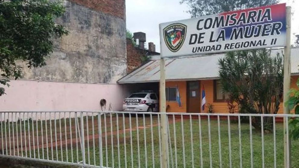 La mamá de la nena hizo la denuncia en la comisaría de la mujer.