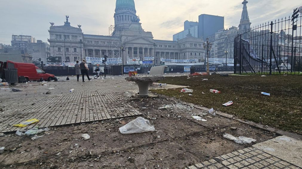 El Gobierno de la Ciudad estimó que costará $278 millones arreglar los alrededores del Congreso tras los incidentes.