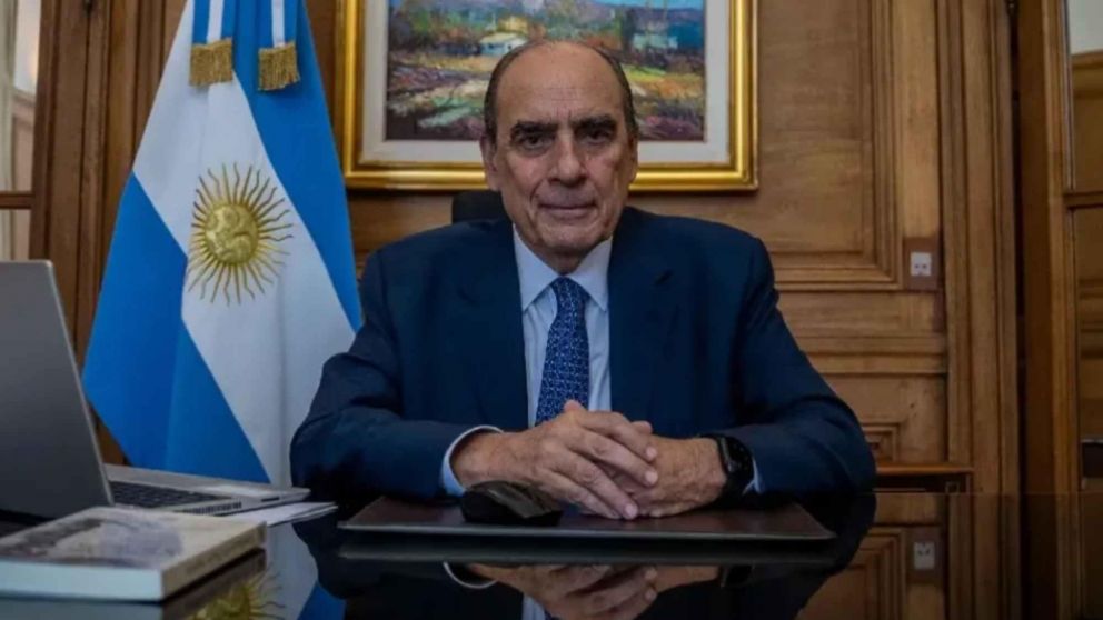 Guillermo Francos anticipó que el Pacto de Mayo se firmará el 9 de julio en Tucumán.