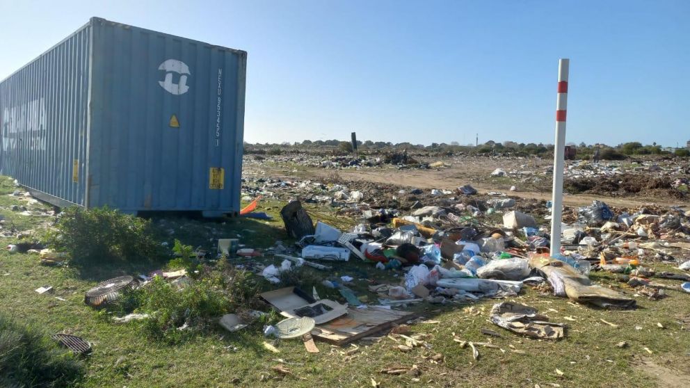 Denuncian que el Municipio no resuelve el problema de la basura.