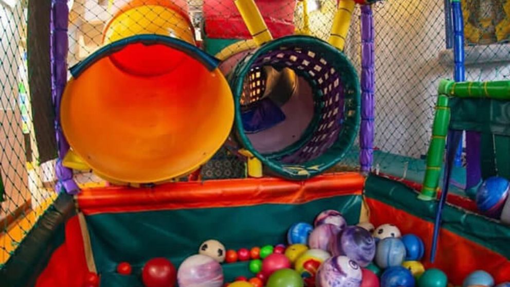 Cada vez más familias deciden festejar los cumpleaños de sus hijos en conjunto.