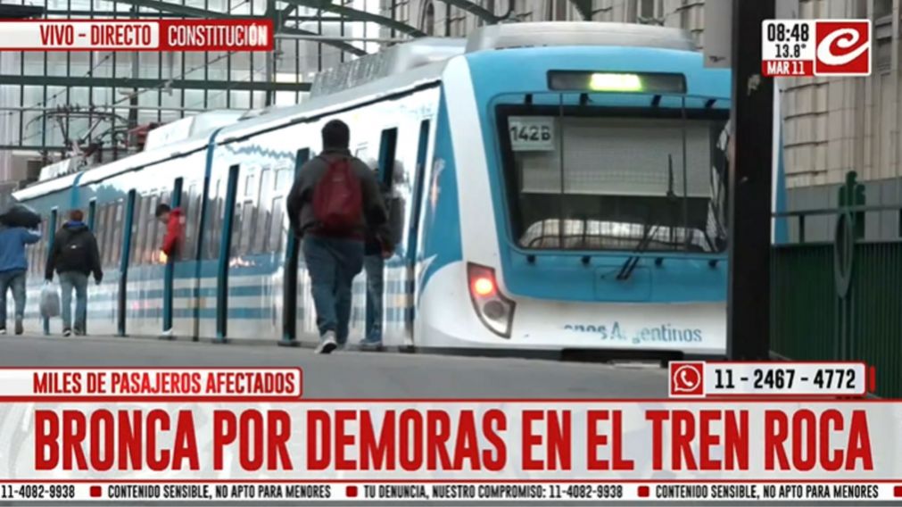 AHORA: bronca de pasajeros por demoras y cancelaciones en el Tren Roca