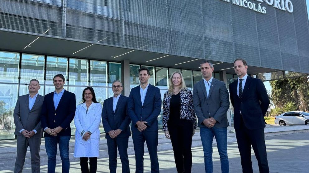 Karina Milei y Martín Menem visitaron la primera clínica que funciona con sistema de voucher