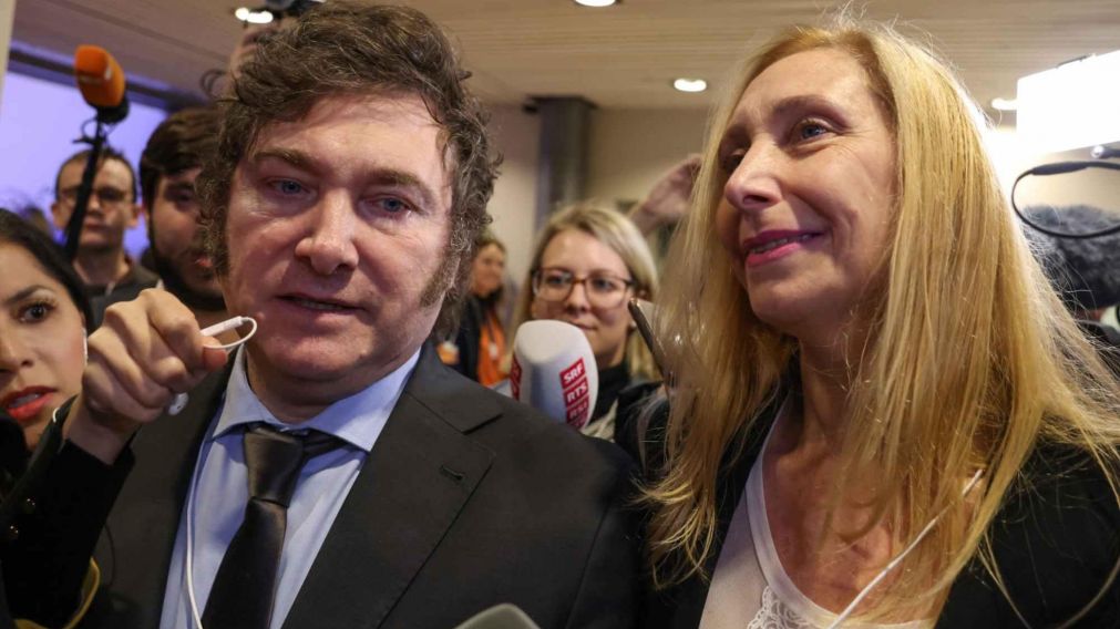 Javier Milei viajará a Italia para la cumbre del G7 acompañado por Karina Milei.
