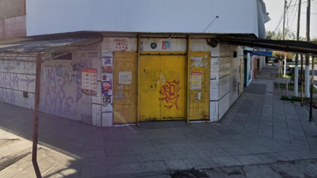 En este comercio se produjo la tentativa de asalto que sufrió el trabajador.