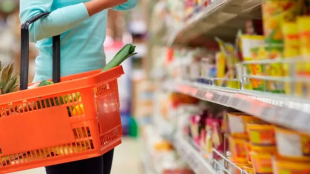 La inflación de junio será más alta que la de mayo, según un relevamiento del Banco Central.