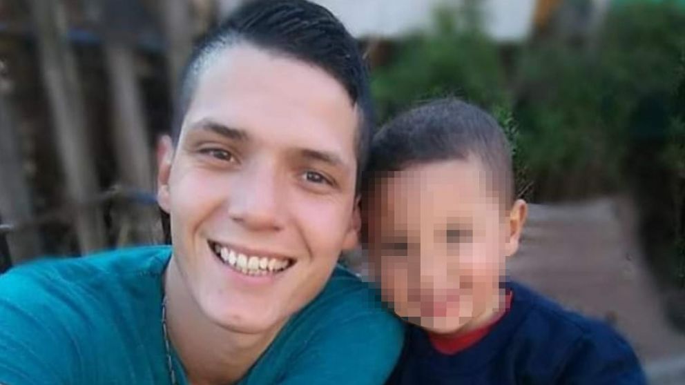 Un padre reclama la tenencia de su hijo, a quien no ve hace casi cinco años.