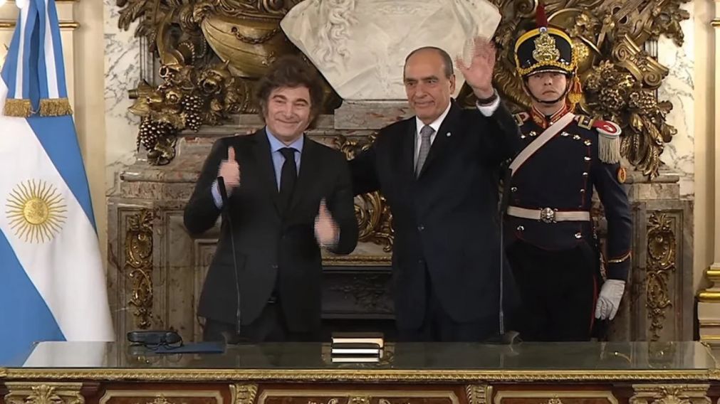 El anuncio se difundió horas después de la toma de juramento a Francos que encabezó el presidente Javier Milei en Casa Rosada el lunes pasado.