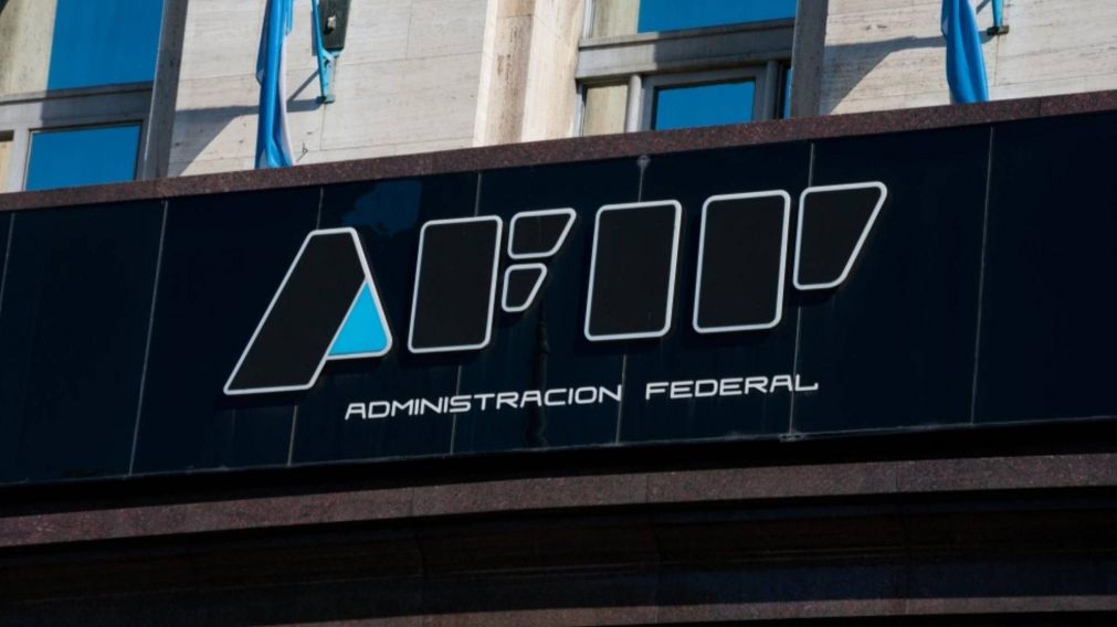 La AFIP informó que la recaudación tributaria creció 320,9% en mayo.