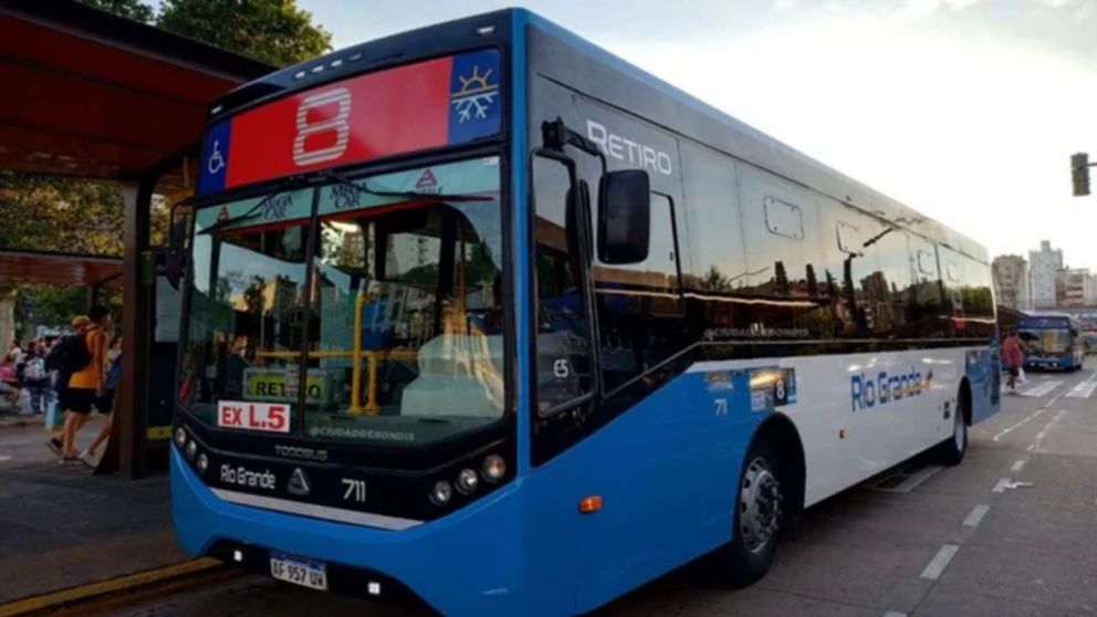 Siete detenidos por robos pirañas en la línea 8 de colectivos.