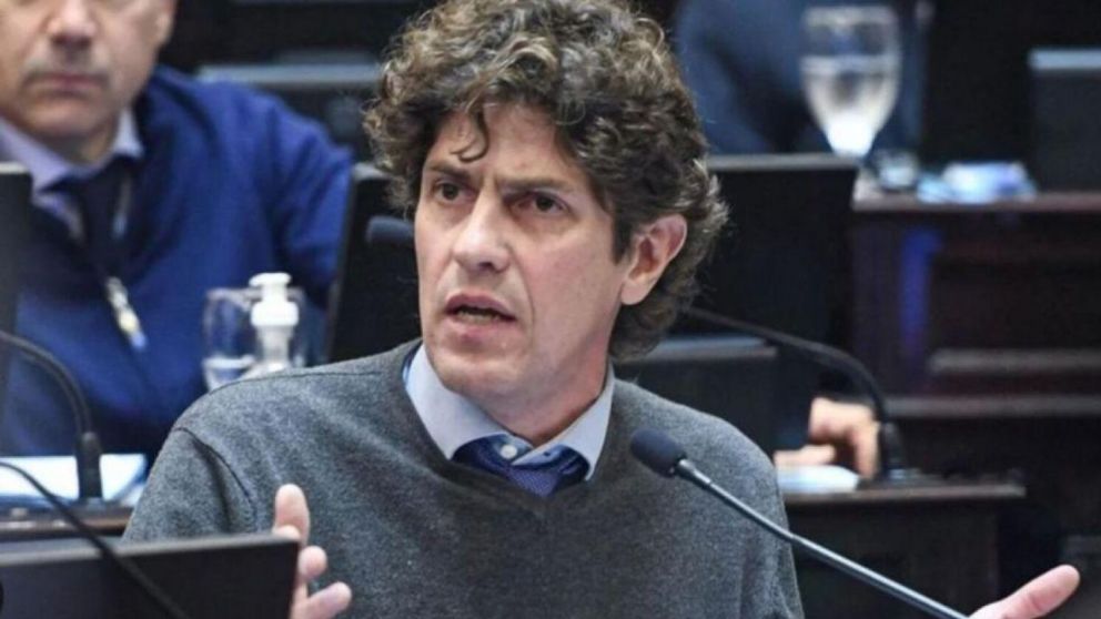 Lousteau present� un proyecto de resoluci�n para que la ministra de Capital Humano,�Sandra Pettovello, sea citada por la C�mara de Senadores.