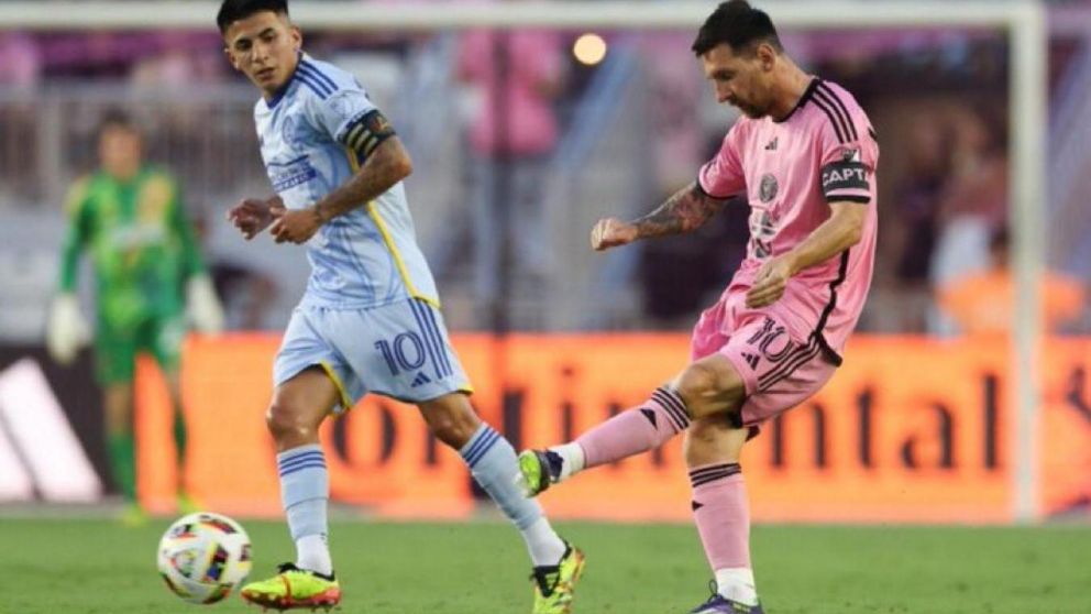 Lionel Messi convirti� el gol de Inter Miami pero tuvo un ins�lito festejo (Twitter).