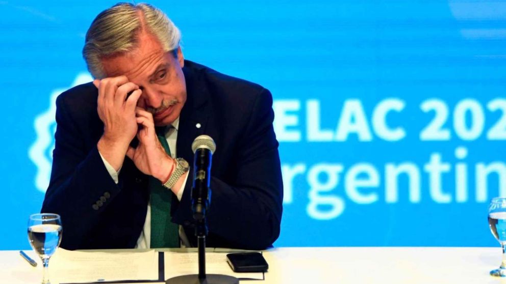 Ratificaron la inhibici�n general de bienes de Alberto Fern�ndez.