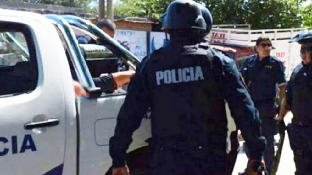 La Policía se presentó el lugar y se encontró con el conflicto (Foto Nuevo Diario).