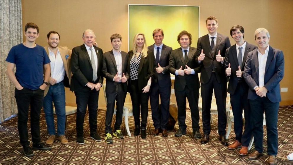 Javier Milei mantuvo una reunión con el CEO de OpenAI en Estados Unidos (X/@OPRArgentina).