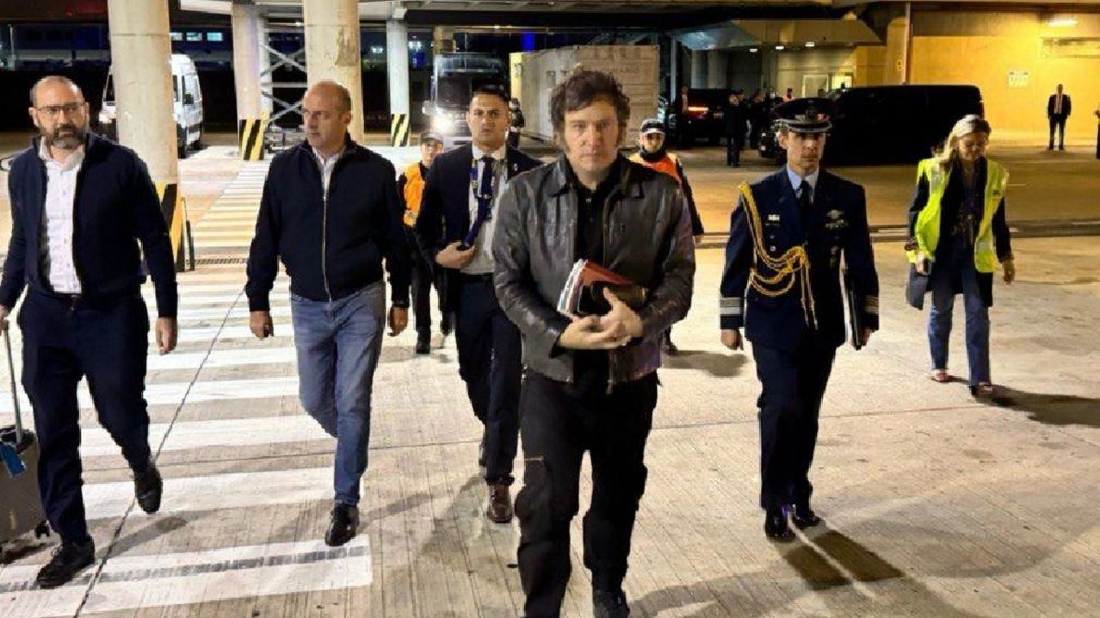 Javier Milei partirá por la noche a San Francisco, Estados Unidos, y el sábado irá a El Salvador.
