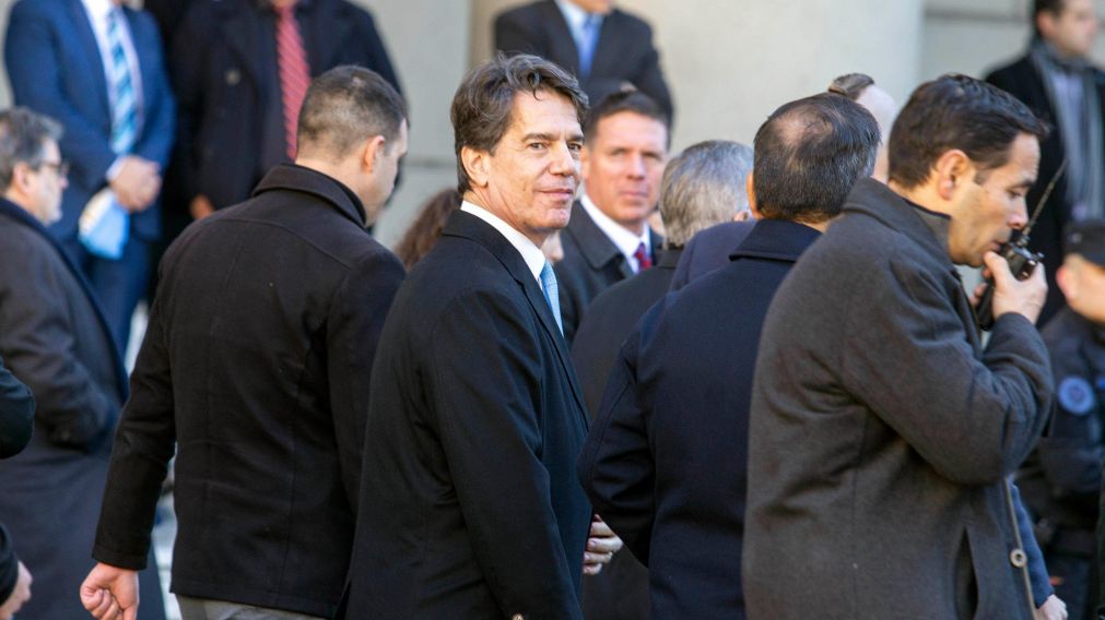 El jefe de gabinete, Nicolas Posse, sale de la Catedral luego de la misa de conmemoraci�n del 25 de Mayo (NA).