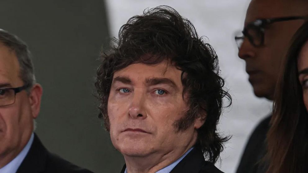 El hombre que "está sacudiendo al mundo": así definió la revista Time a Javier Milei.