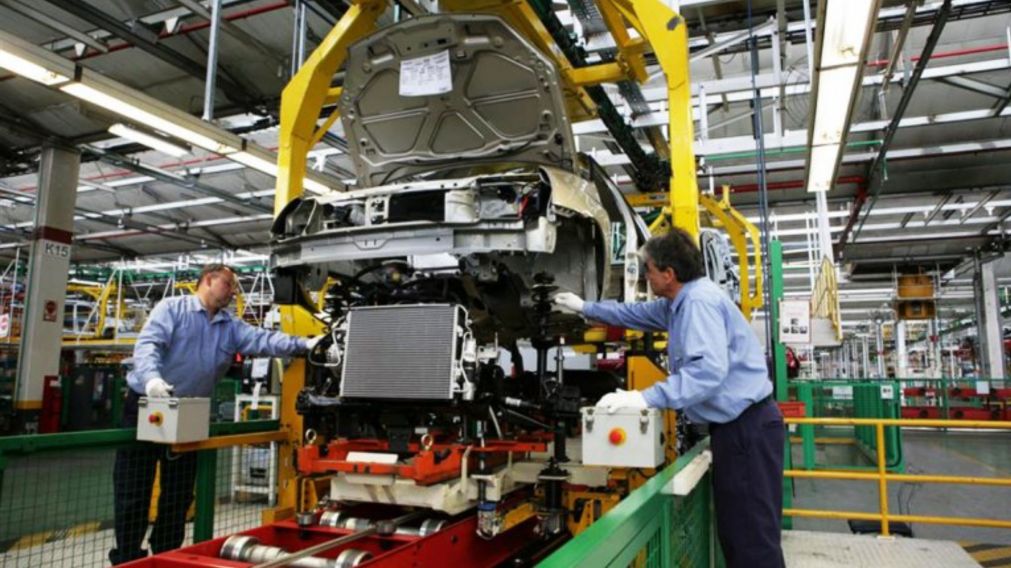 La actividad económica cayó un 8,4% en marzo.