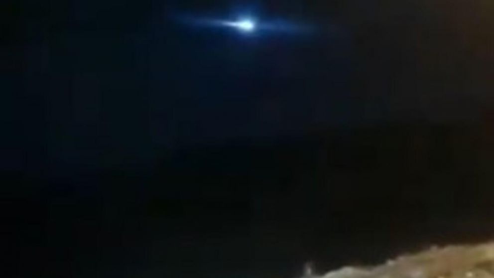 Los científicos estudian el presunto ovni que sobrevoló la Patagonia (Captura de video).