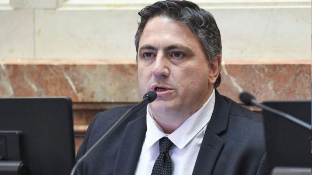 Francisco Paoltroni, senador de La Libertad Avanza.