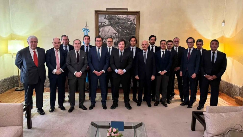 Empresarios españoles criticaron duramente a Javier Milei por sus declaraciones contra Pedro Sánchez y su esposa