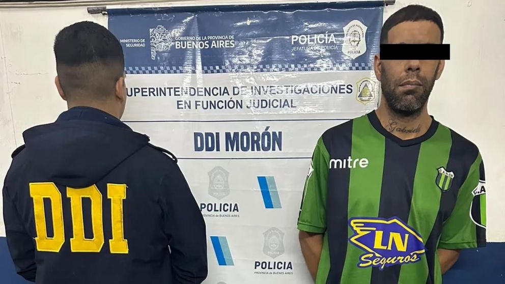El hombre está acusado de golpear a su hijastra de cinco años de su pareja y obligarla a consumir drogas y comida para perros.