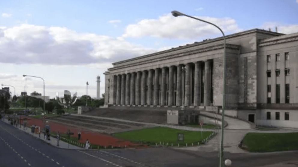 El acuerdo de la UBA con el Gobierno desató polémica en el ámbito universitario
