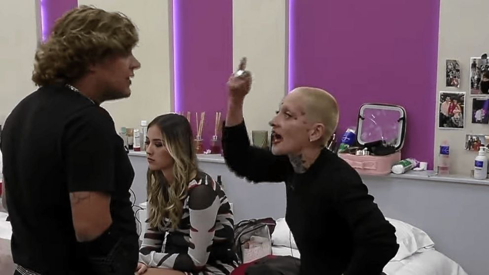 Furia y Emmanuel se sacaron chispazos en Gran Hermano y la entrenadora lo trató de "borracho" y lo acusó de hacer "casting sábana (Imagen captura).