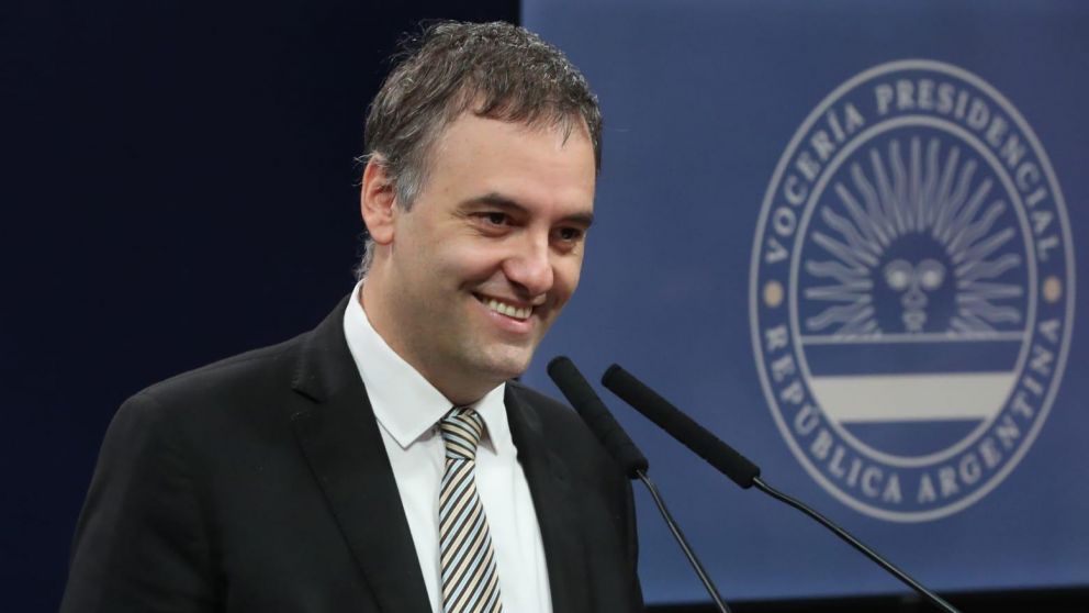 El vocero Manuel Adorni destacó la desaceleración de la inflación.