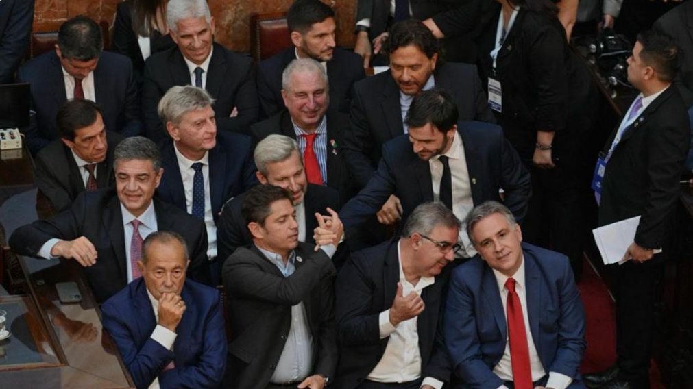 Alianza estratégica: Axel Kicillof e Ignacio Torres firman un acuerdo para fortalecer la salud en Chubut