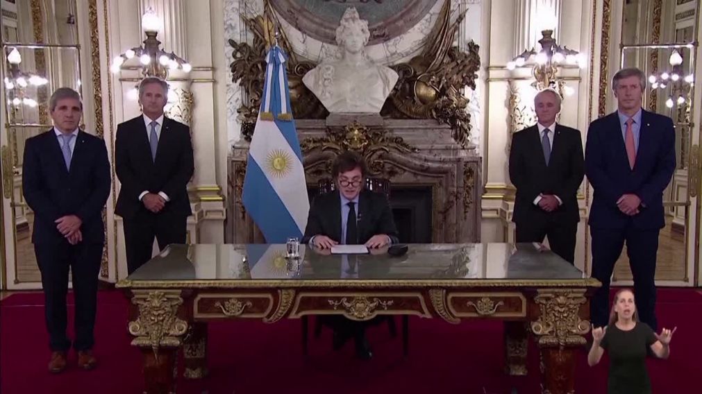 La Secretar�a de Transformaci�n del Estado y Funci�n P�blica revel� los sueldos que percibe el Poder Ejecutivo.