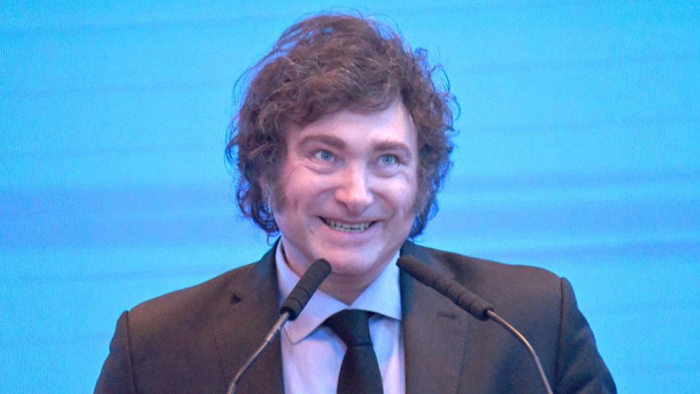 Milei anunció que habrá entradas gratuitas para la presentación de su nuevo libro en el Luna Park