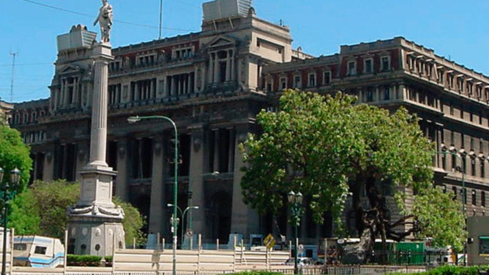 Amenaza de bomba en el Palacio de Tribunales: el operativo dio negativo