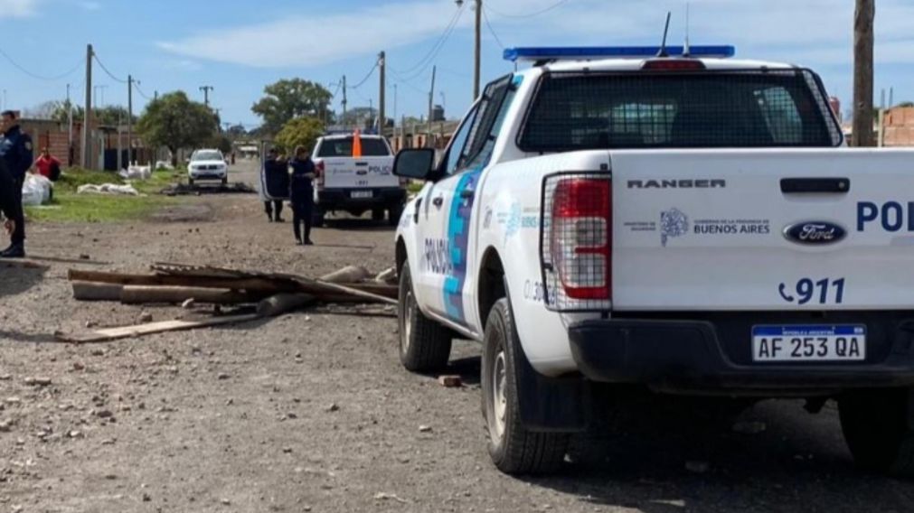 Los efectivos revisaron el escenario del enfrentamiento armado.