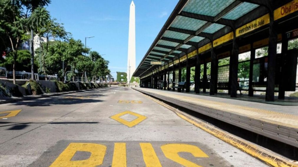 Postal del centro porteño en la jornada del paro de la CGT (NA).