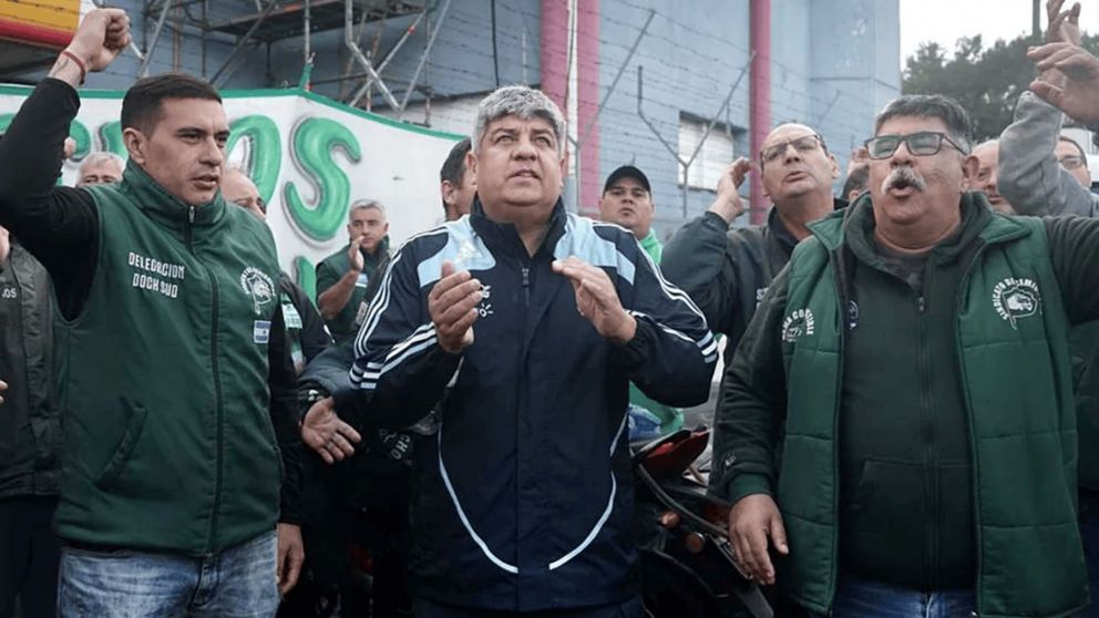 El secretario general adjunto de Camioneros, Pablo Moyano, participó este lunes de una asamblea de trabajadores en Avellaneda y ratificó el paro general del 9 de mayo (Gentileza: Noticias Argentinas).