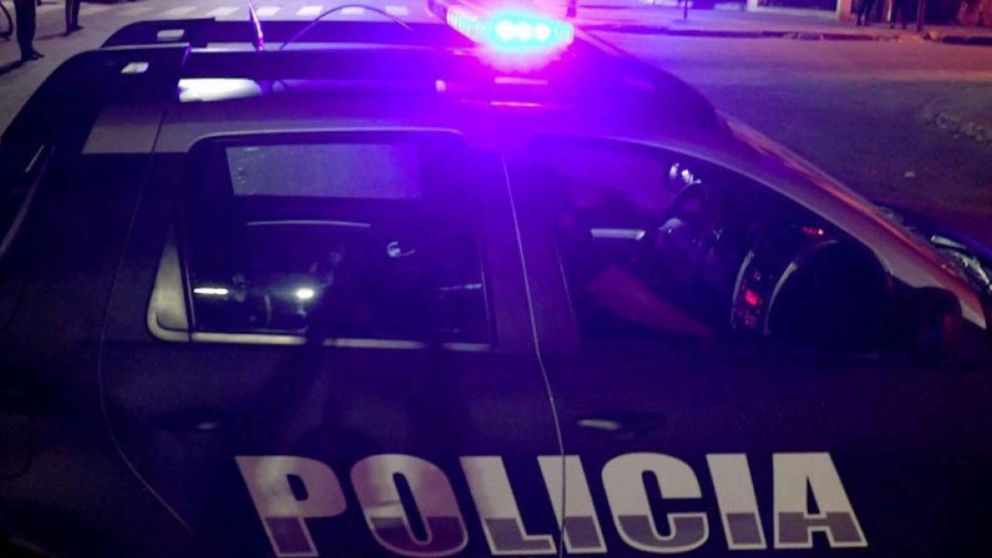 Delincuentes robaron bebidas alcohólicas de un kiosco.